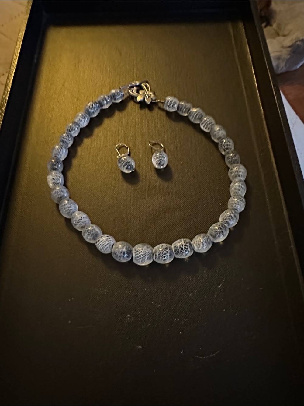 Clear Crackle Glass Bead Necklace and Earrings Set Grey in Color - Women Jewelr